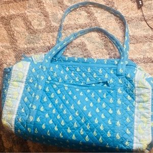 Woman’s bag oversized tote travel large